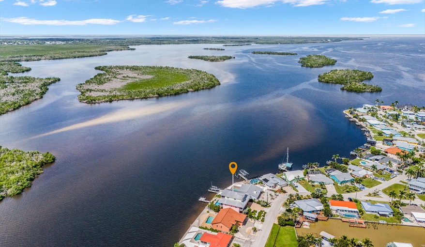 Villa Kokopelli Beach House - live the dream  in Cape Coral, Cape Coral, Gulf Coast