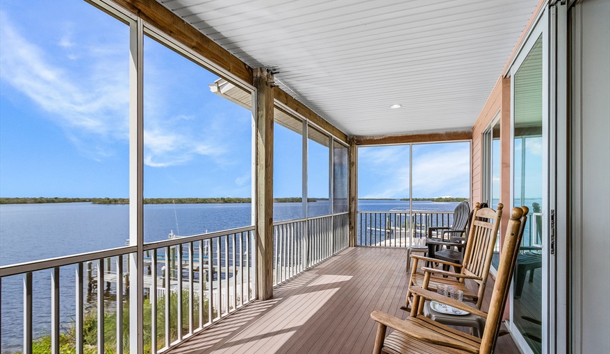 Villa Kokopelli Beach House - live the dream  in Cape Coral, Cape Coral, Gulf Coast