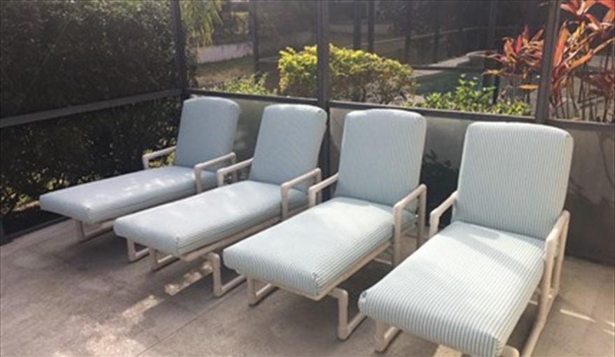 Loungers. Florida Palms (Trip Advisor Travelers Choice Award 2020) in Calabay Parc at Tower Lake, Haines City, Orlando